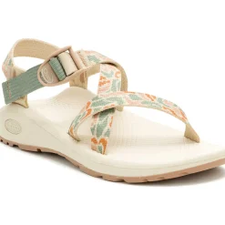 Women's Z/Cloud Adjustable Strap Wide-Width Cushioned Sandal